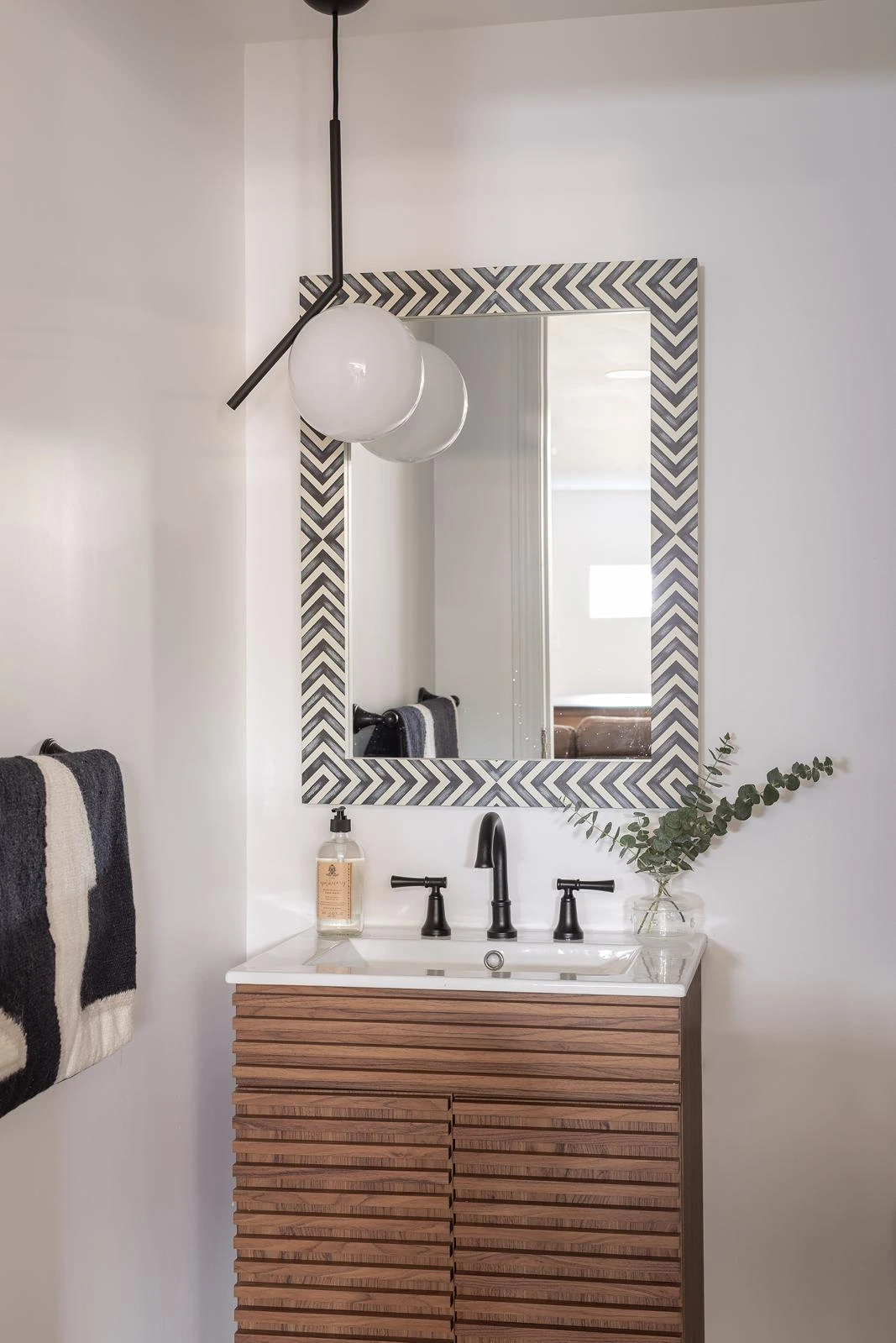 Discover the latest Powder Room Trends for 2025 with Daastann — where timeless elegance meets modern design.